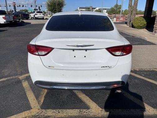 2015 Chrysler 200 C