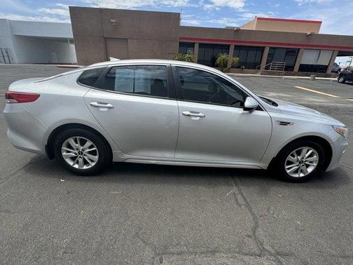 2017 Kia Optima LX