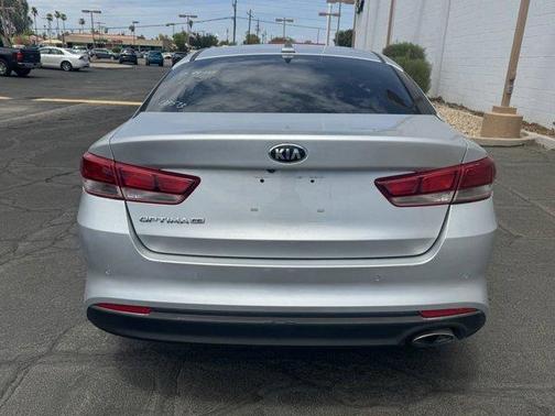 2017 Kia Optima LX