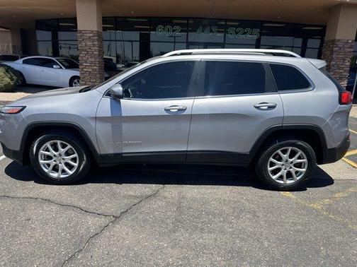 2018 Jeep Cherokee Latitude Plus