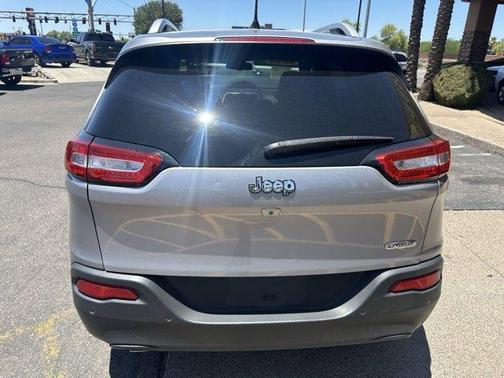 2018 Jeep Cherokee Latitude Plus