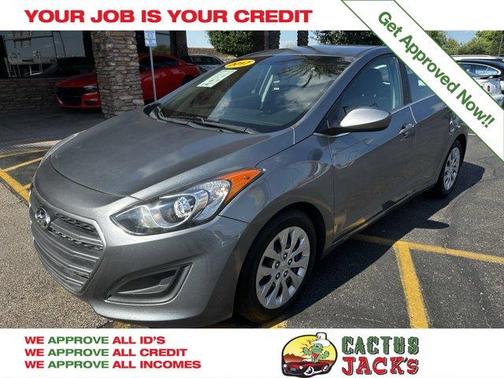 2017 Hyundai Elantra GT Base