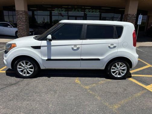 2013 Kia Soul +