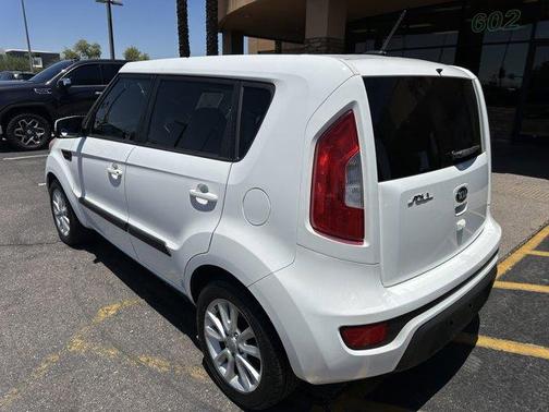 2013 Kia Soul +