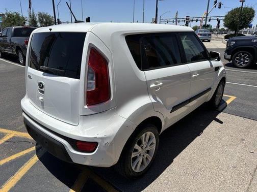 2013 Kia Soul +