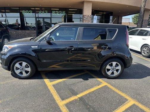 2017 Kia Soul Base
