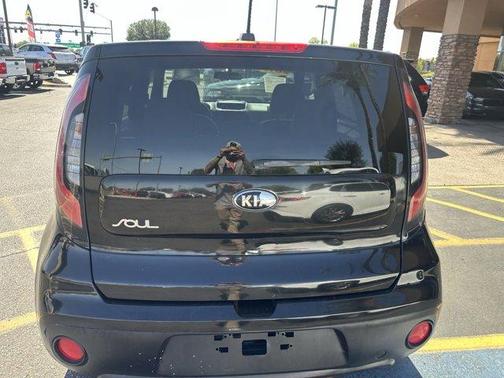 2017 Kia Soul Base