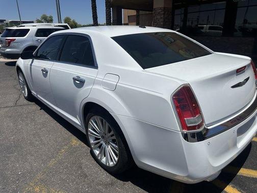 2011 Chrysler 300 Limited