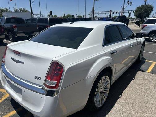 2011 Chrysler 300 Limited