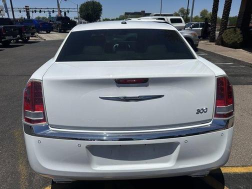 2011 Chrysler 300 Limited