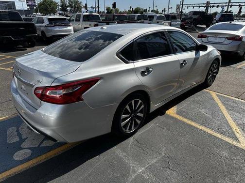 2017 Nissan Altima 2.5 SV