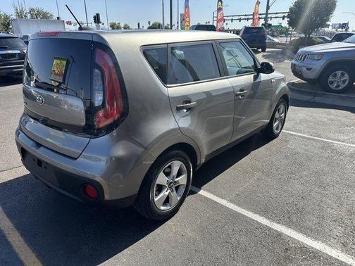 2019 Kia Soul Base