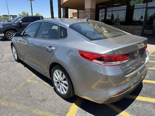 2018 Kia Optima LX
