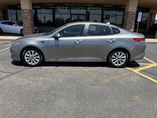 2018 Kia Optima LX