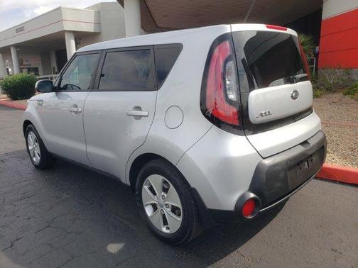 2016 Kia Soul Base
