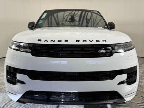 2025 Land Rover Range Rover Sport SE