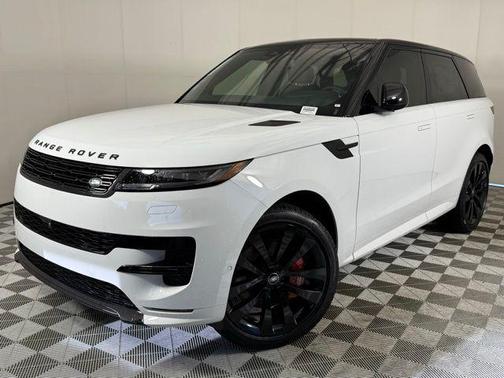 2025 Land Rover Range Rover Sport SE