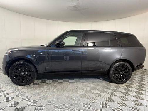 2025 Land Rover Range Rover Autobiography