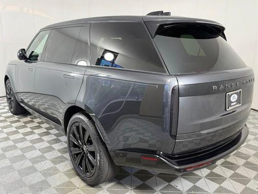 2025 Land Rover Range Rover Autobiography