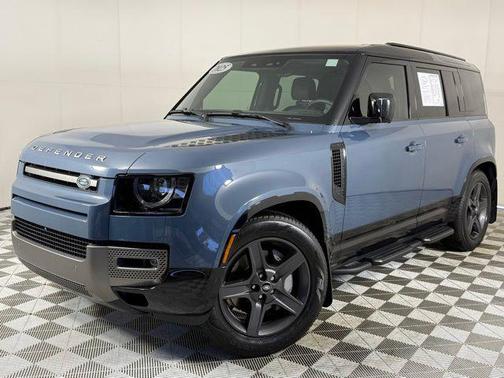 2025 Land Rover Defender X-Dynamic SE