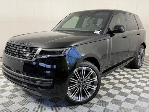 2025 Land Rover Range Rover SE