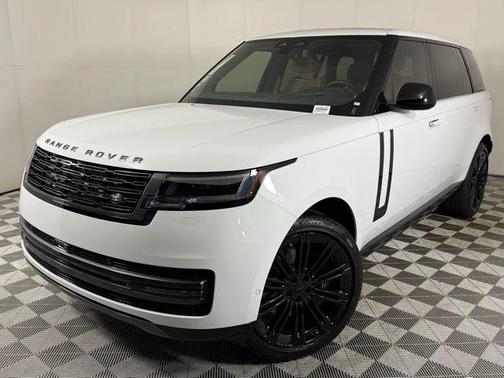 2026 Land Rover Range Rover SE