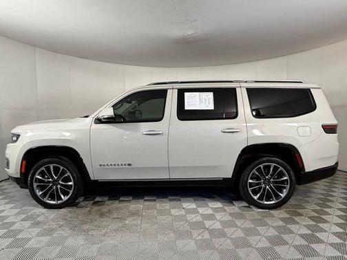 2022 Jeep Wagoneer Series III