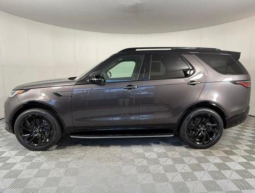 2025 Land Rover Discovery Dynamic SE