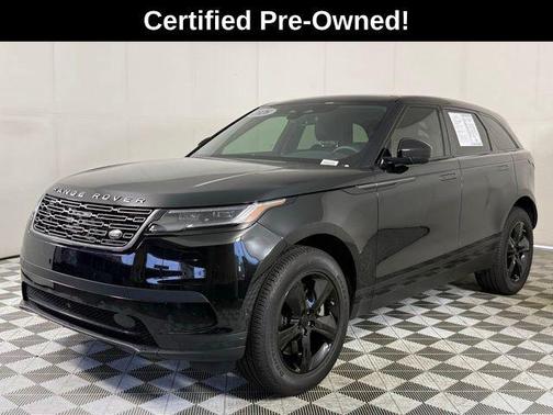 Santorini Black Metallic 2026 Land Rover Range Rover Velar S