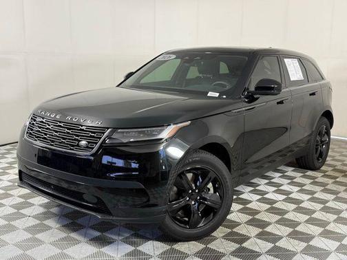 Santorini Black Metallic 2026 Land Rover Range Rover Velar S