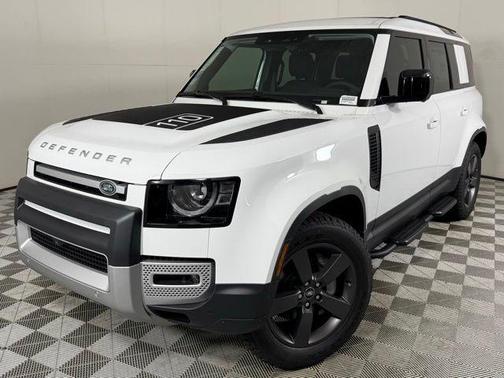 2025 Land Rover Defender S