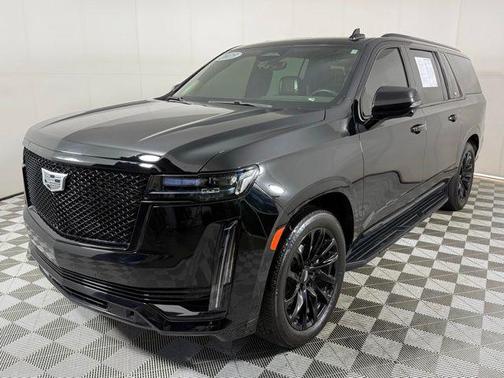 2023 Cadillac Escalade ESV Sport Platinum