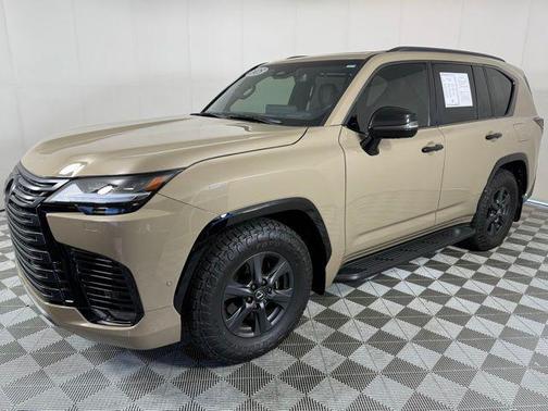 2025 Lexus LX 700h 700h