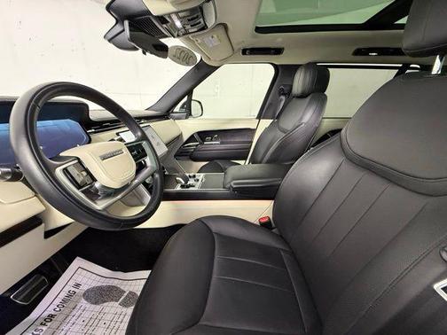 2022 Land Rover Range Rover SE