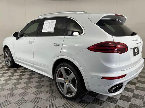 2018 Porsche Cayenne Turbo S