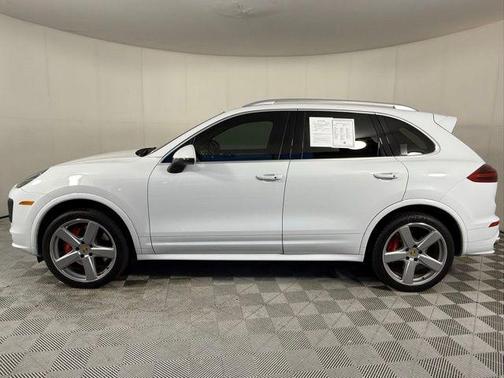 2018 Porsche Cayenne Turbo S