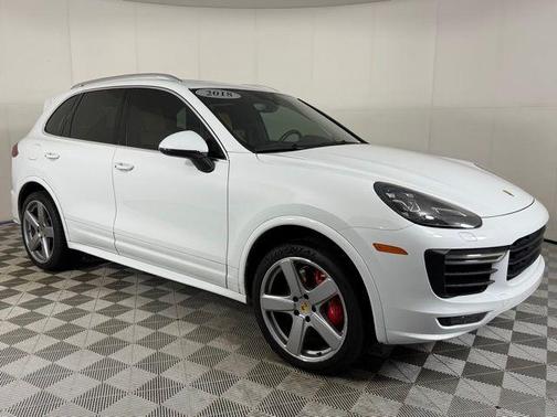 2018 Porsche Cayenne Turbo S