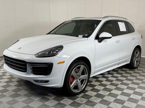2018 Porsche Cayenne Turbo S