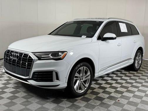 2021 Audi Q7 55 Premium Plus
