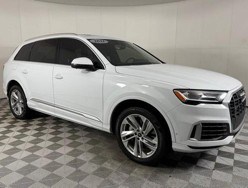 2021 Audi Q7 55 Premium Plus