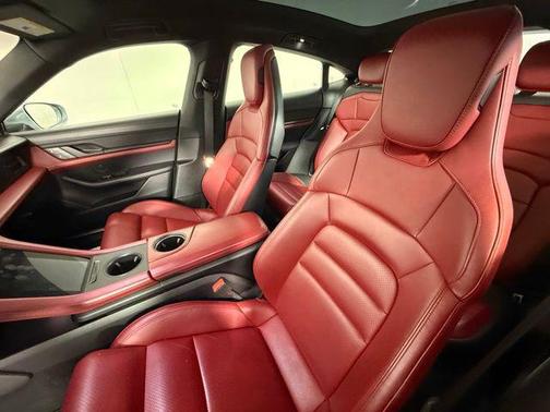 2022 Porsche Taycan 4S