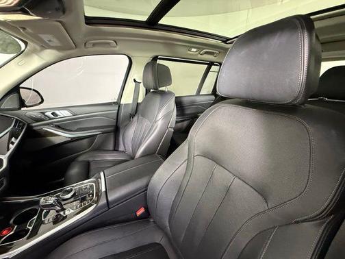 2019 BMW X7 xDrive50i