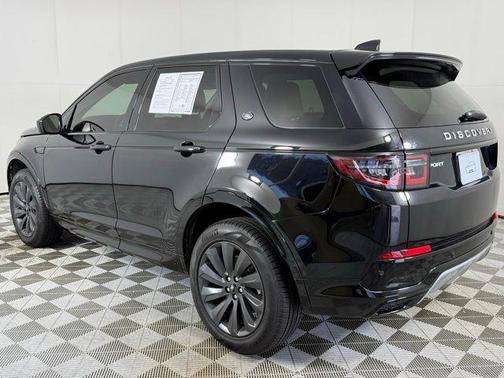 2025 Land Rover Discovery Sport S