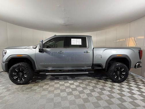 2025 GMC Sierra 2500 Denali