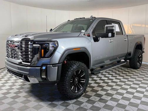 2025 GMC Sierra 2500 Denali