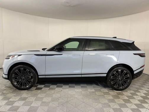 Arroios Gray Metallic 2026 Land Rover Range Rover Velar Dynamic SE