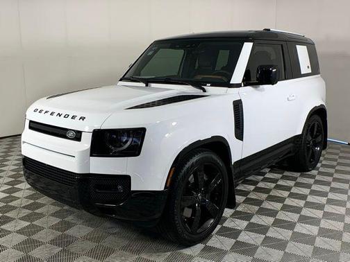2024 Land Rover Defender X-Dynamic SE