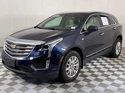 2017 Cadillac XT5 Base