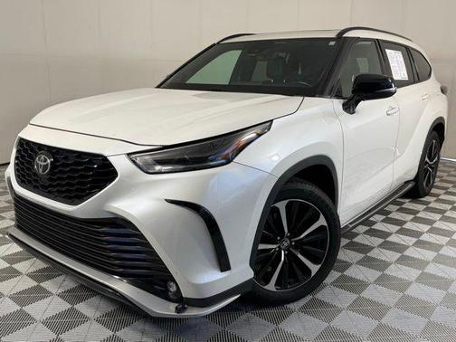 2021 Toyota Highlander XSE