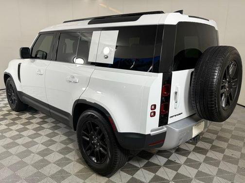 2024 Land Rover Defender S